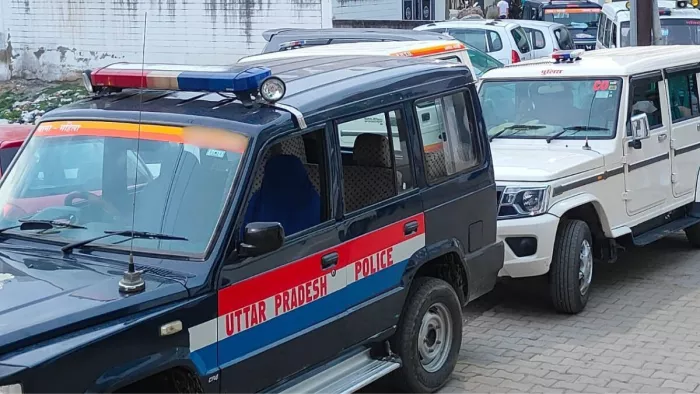 UP News: 13 Including the then SDM in preparing wrong records of land, police began investigating – UP News 13 discussed forgery in Hamirpur Land Records case