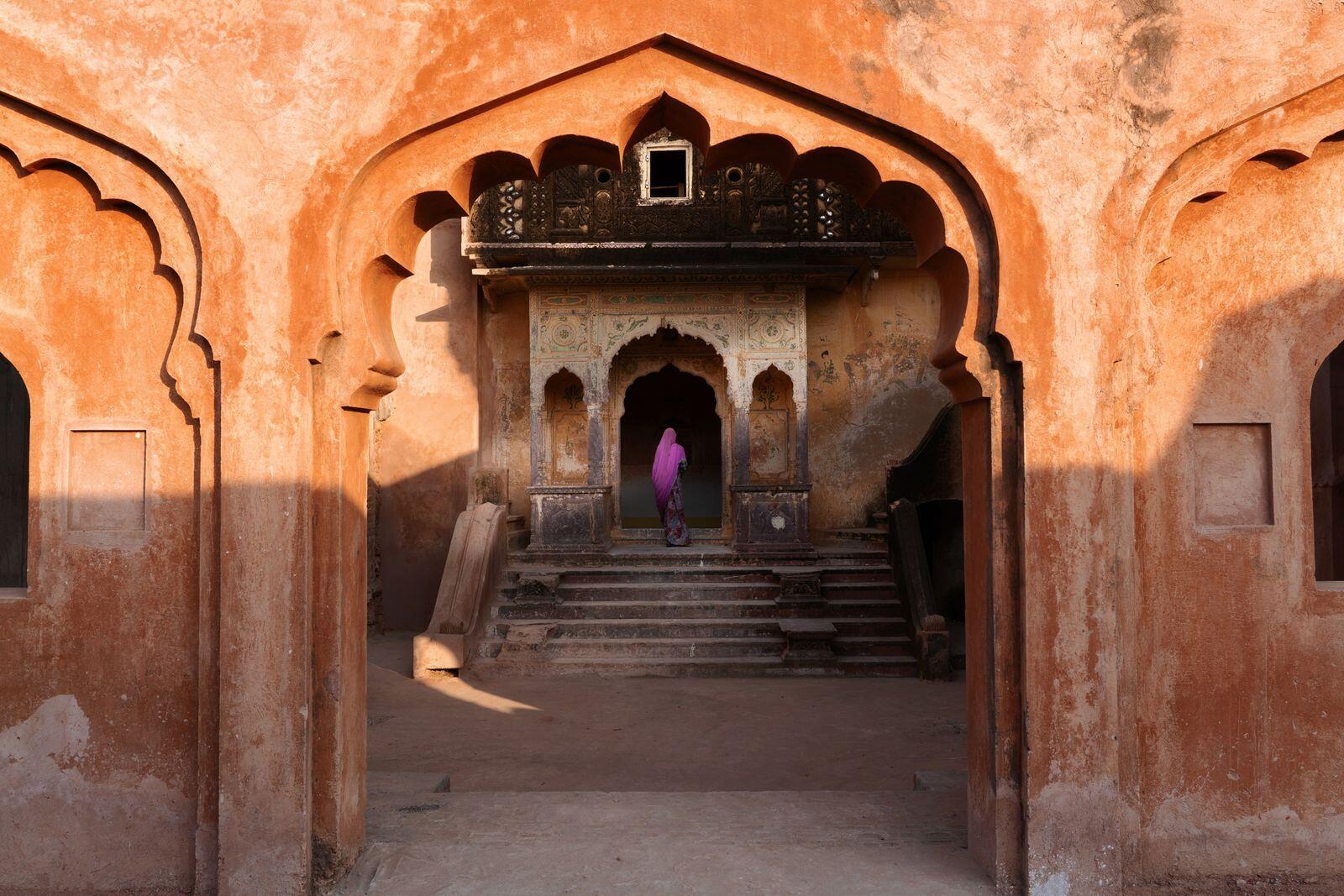 The Eng of Katrina-Wicky’s wedding, the face of Barwada-fort in the 3-minute viral video not appearing in camera