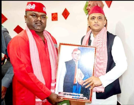 BJP leaders expressed strong objections when Baba Saheb’s photo was cut into SP’s scheme, the question of apology from Akhilesh Yadav