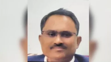 Accident on Lucknow -Agra Expressway: Motor collided with another vehicle crossing the divider, the death of the general driver of SBI – tragic accident