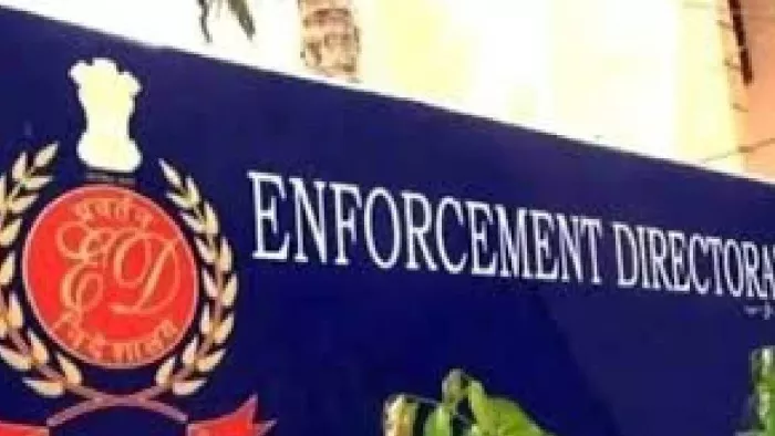 HYDERABAD: In the money laundering case, attacks on various bases of ED, 45 old cars and 23 lakh cash seized -Investigation agency seized 45 vintage cars after the attacks in Hyderabad