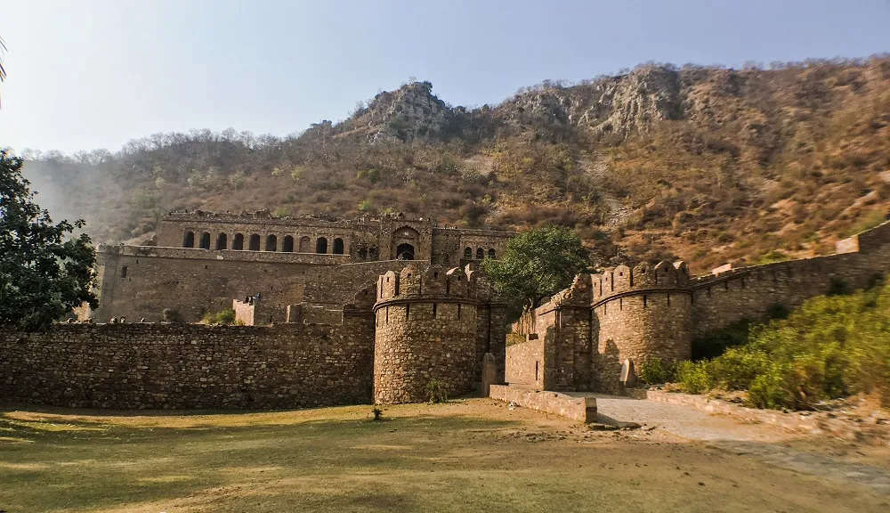 Such a mysterious fort of India where anyone who goes to the sunset does not return, see the truth in the video