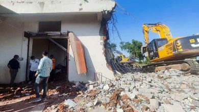 Body parts flew 300 meters away: 21 Death in massive explosion at ‘Illegal’ Fire Worker Godown in Gujarat’s Banaskantha | Today news
