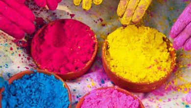 Happy Holi to loved ones with these messages