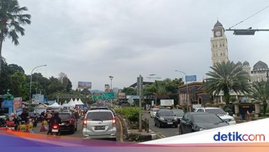 One way in the direction of Jakarta ends, traffic to the peak of Bogor this afternoon