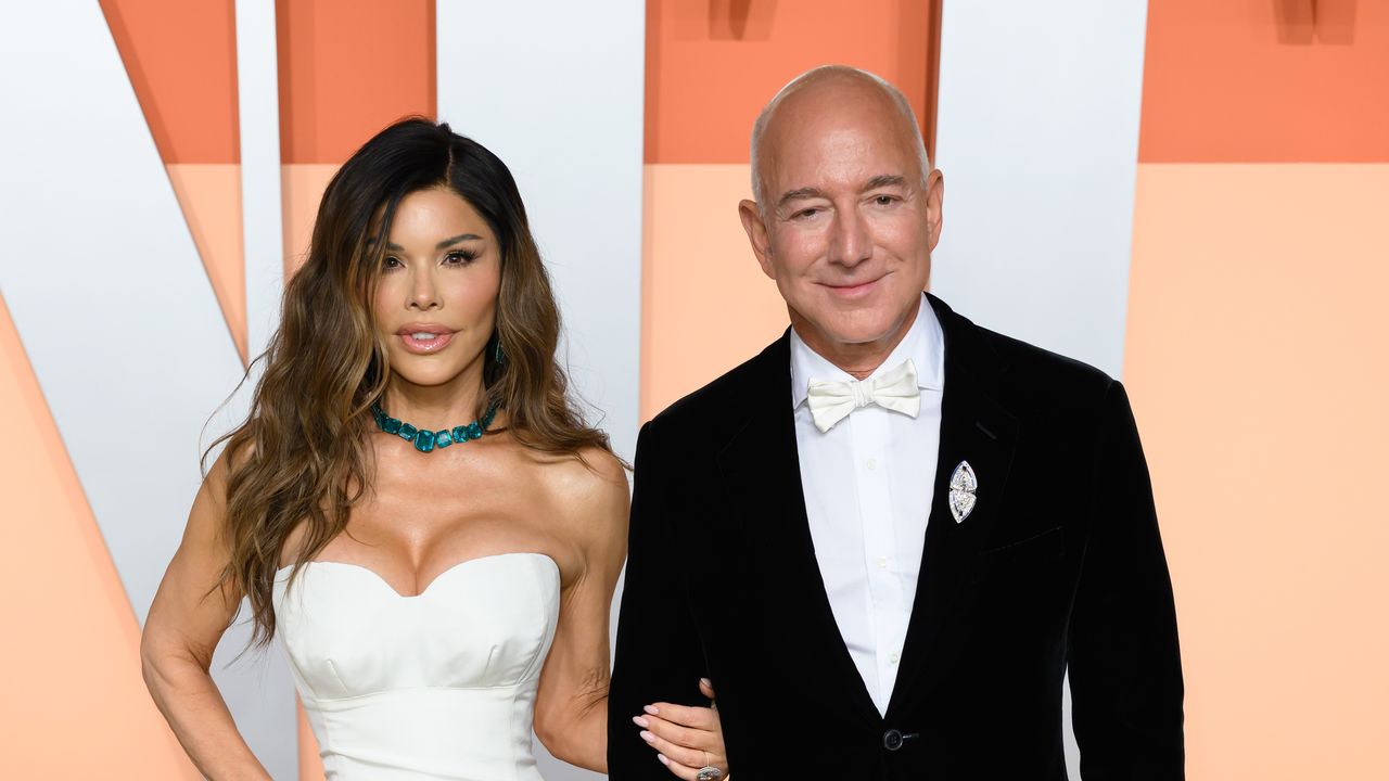 jeff-bezos’s-wedding-to-lauren-sanchez:-right-here’s-what-you-need-to-know