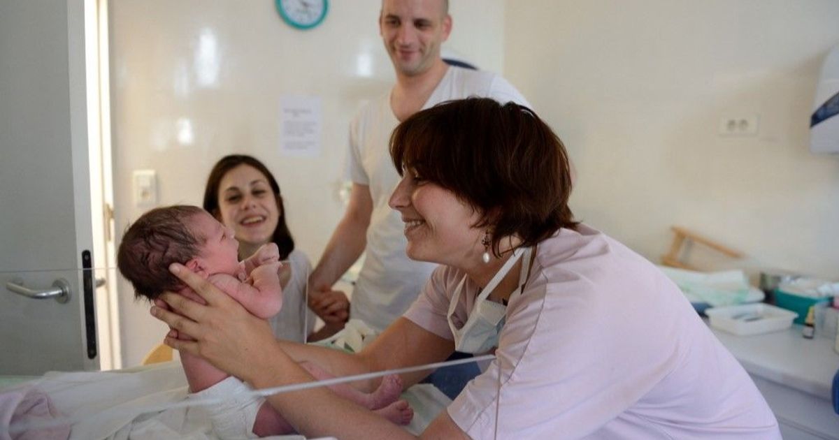 Early birth can be useful in the case of great embryos