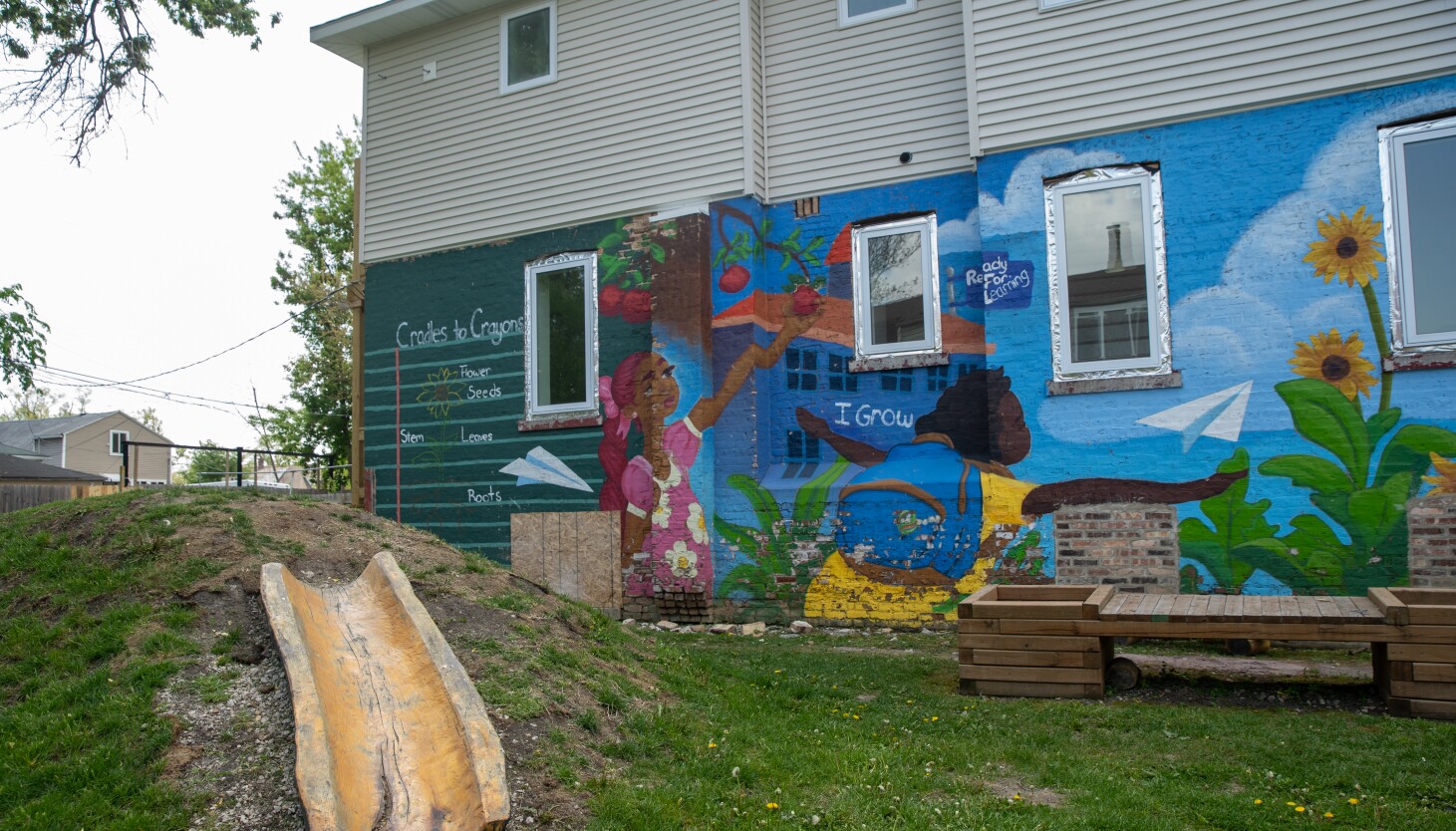 deserted-west-englewood-residence-now-a-wellness-heart,-offering-free-care