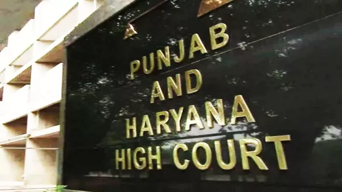 Complaint against the judge of the Supreme Court, Chief Justice Sheel Nagu withdrew the case and began hearing himself – complaint came against the Supreme Court judge, Sheel Nagu, Judge of the Supreme Court, heard himself