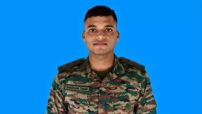 Lieutenant of Sikkim Scouts jumped into the river to save agnivated, flowed into the strong flow of water; Body found 800 meters away – Young Army Officer dies the rescue of a drowning soldier in Sikkim