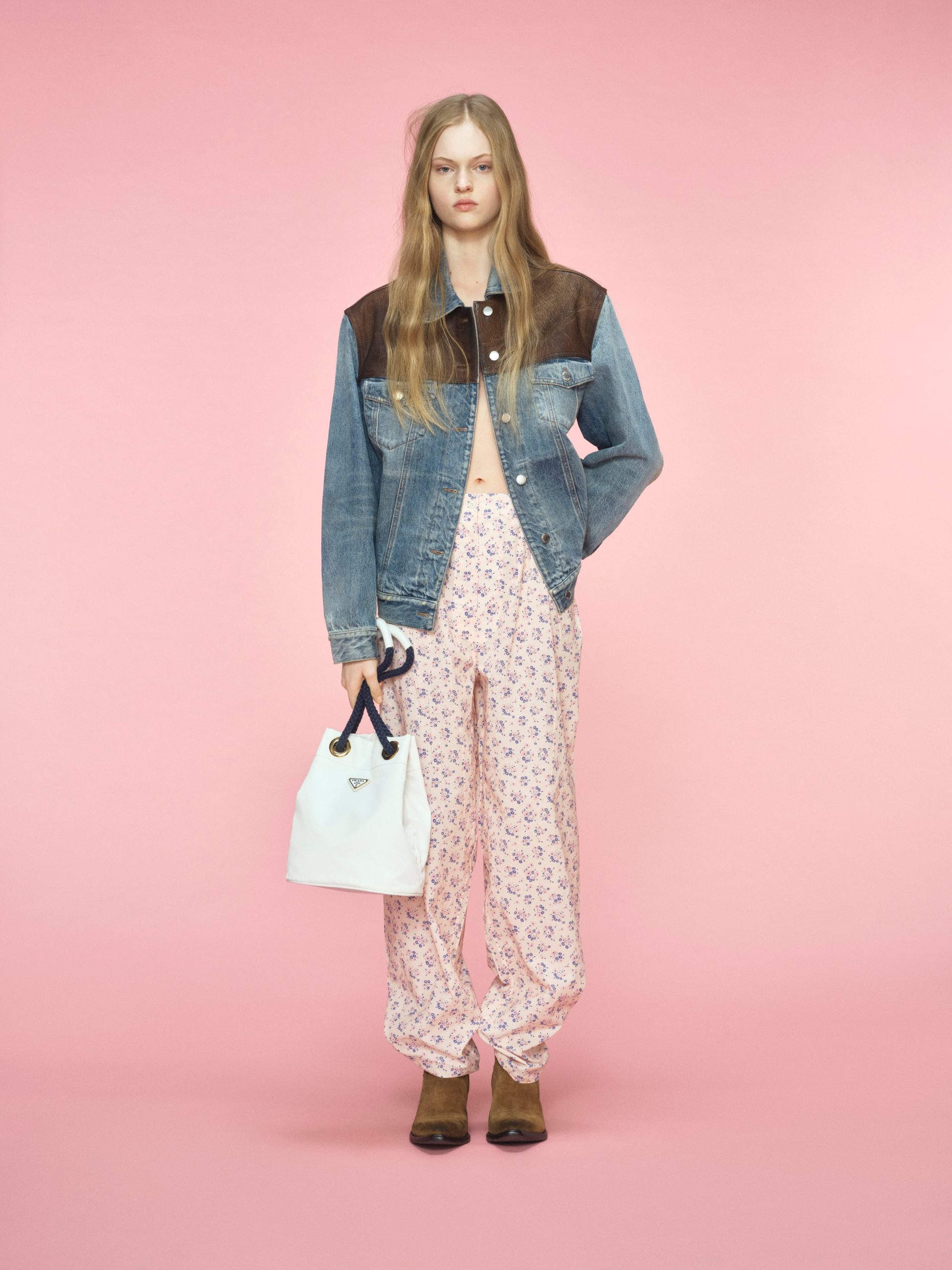 Prada Days of Summer 2025 صيف غير تقليديدي – ryan