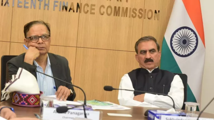 CM Sukhu met Arind Panagariya, raised the matter to increase the demand for green bonus and increase the granting of revenue deficit -CM Sukhu has met Arvind Panagariya to the demand for green bonus and raising the increase in income deficit