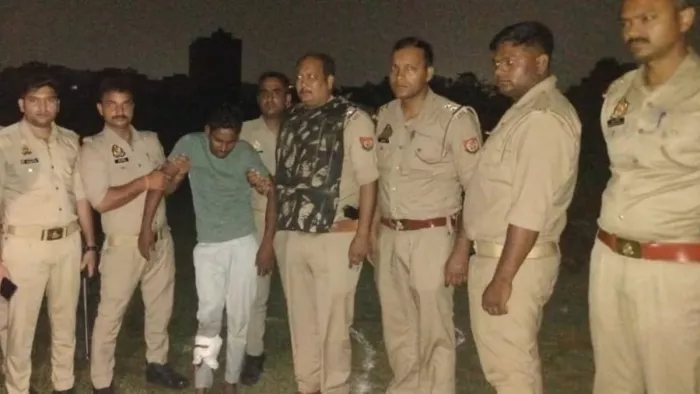 Gorakhpur News: Animal Smuggler was shot in the meeting, two companions ran away; Great incident postponed by police vigilance