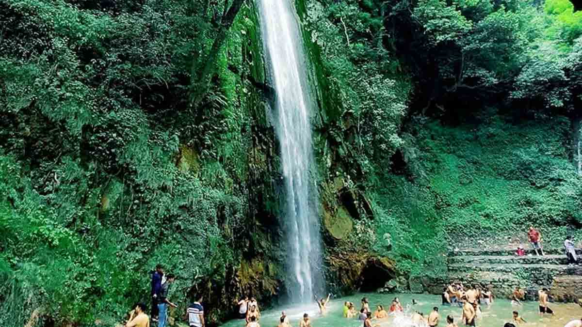 These are beautiful and beautiful waterfalls around Chakrata Hill Station