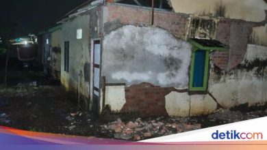 255 houses in Bengkulu were damaged by the earthquake m 6, 255 families affected