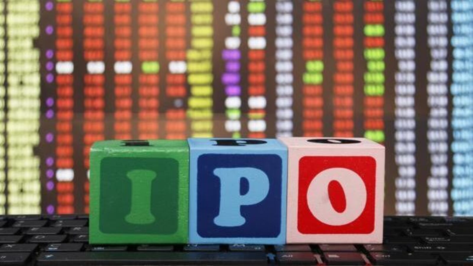 Upcoming IPOs: Four headboard, five SME IPOs to hit Dalal Street next week; Check out details here | Einsmark news