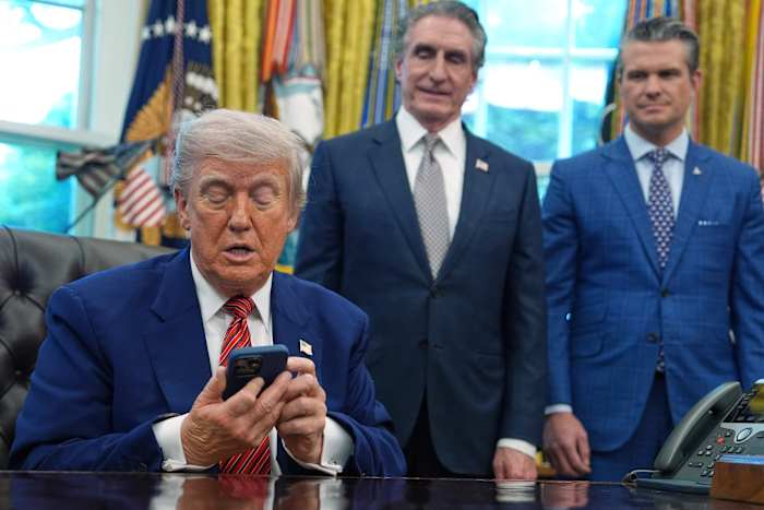 Trump threaten 50% Tariffs on Eu and 25% Pentects On Smart Phanes AS HIS TRADE WAR INTENSFIES – ryan
