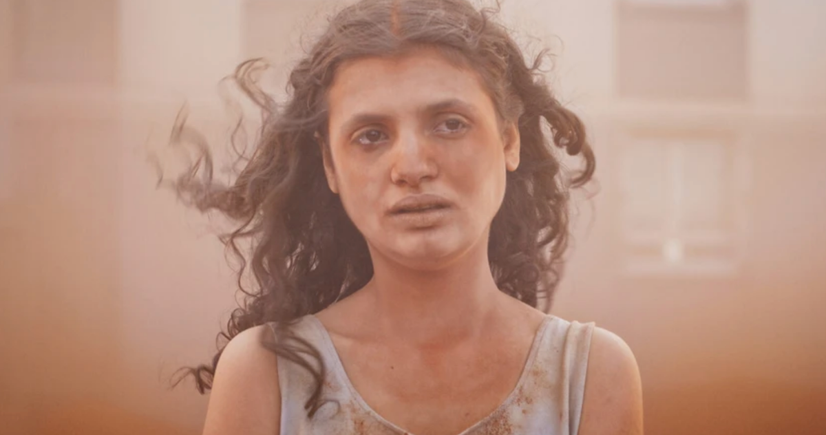 julia-ducournau’s-‘alpha’-is-a-staring,-messy-film