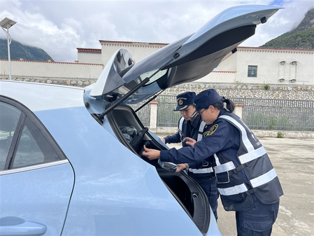 4,079 domestic new energy vehicles were exported in the first 4 months from Shewsang Port