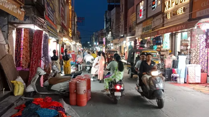 Roads fed up with exceeding, passersby in jam; Climbing System in Capurthala – Capurthala -Transcreen Traffic Gonnes and Public Fronttration