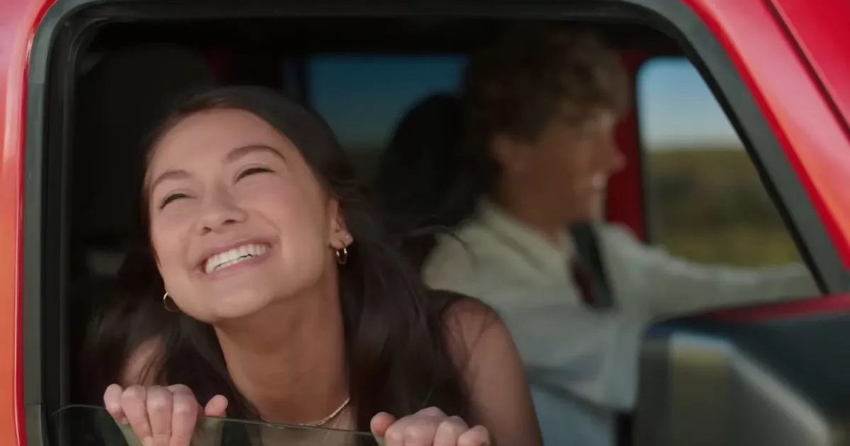 the-summer-i-turned-pretty-teases-its-endgame-with-a-reference-to-classic-film