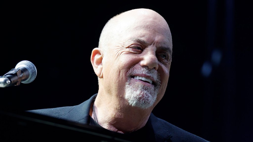 billy-joel-cancels-all-tour-dates-amid-health-concerns