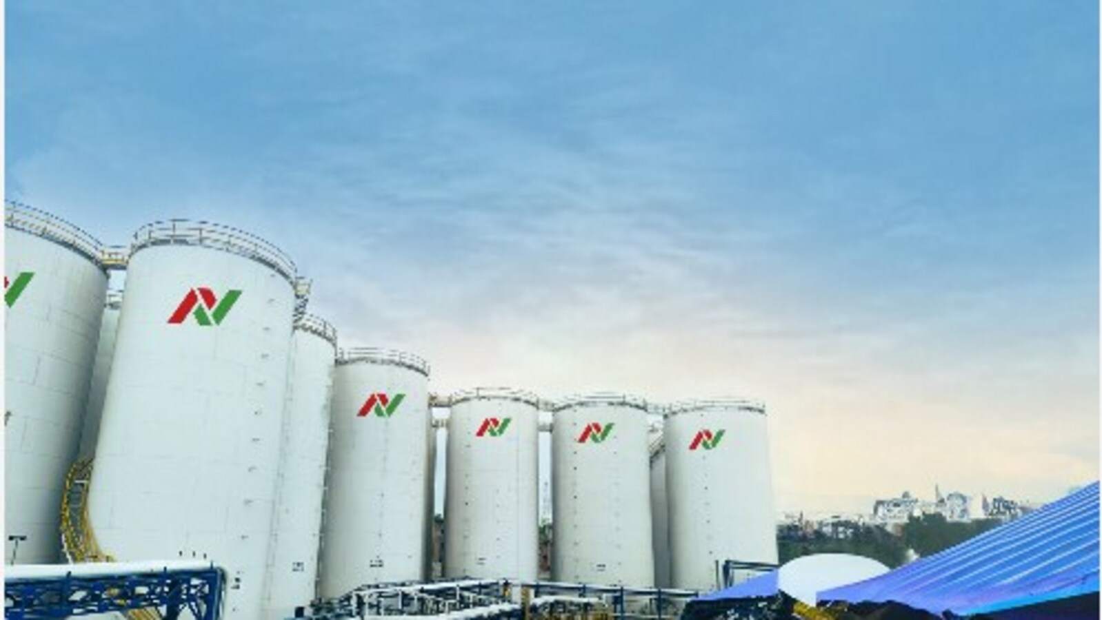 Aegis Vopak tanks for growth by £ 2,800 crore IPO – but is the price too high? | Einsmark news