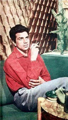 Dharmendra’s 10 should watch movies