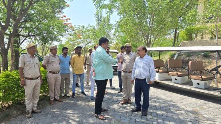 The minister showed up to suddenly inspect in Udaipur, when the system opened, the officials fell