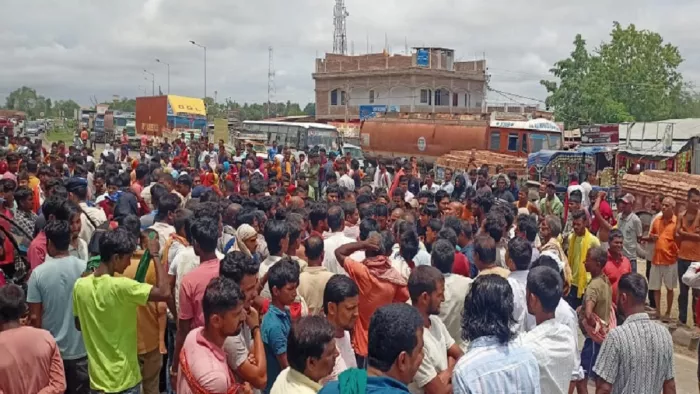 Case of kidnapping of twentieth point member, the police failed even after 40 hours; Villagers fly to NH -31