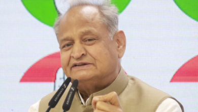 Former Rajasthan Cm Ashok Holded the State Government, all the demands of the state government, the public suffering