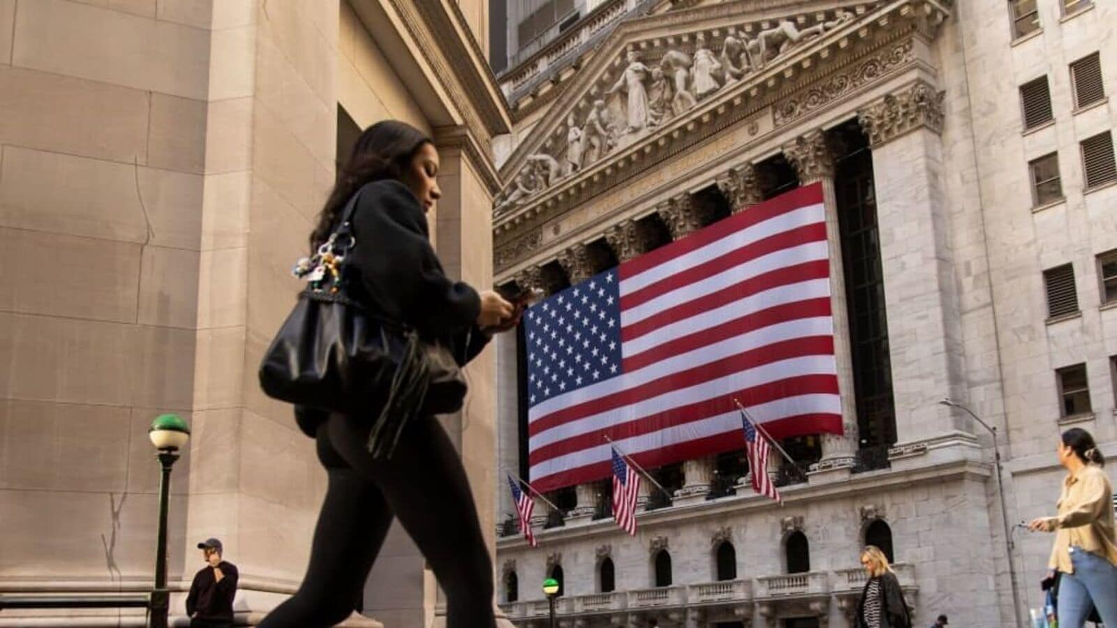 Is the US stock market open or closed on the memorial day, May 26, 2025? | Einsmark news