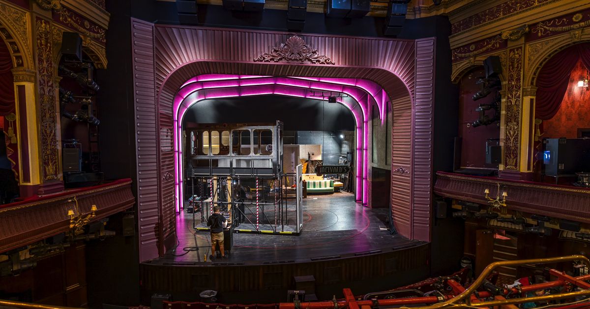 stranger-issues:-the-first-shadow-on-broadway:-what-we-know
