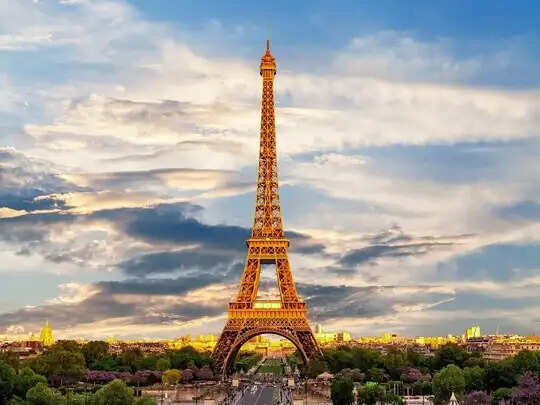 You must also visit the beautiful Paris, these places of France
