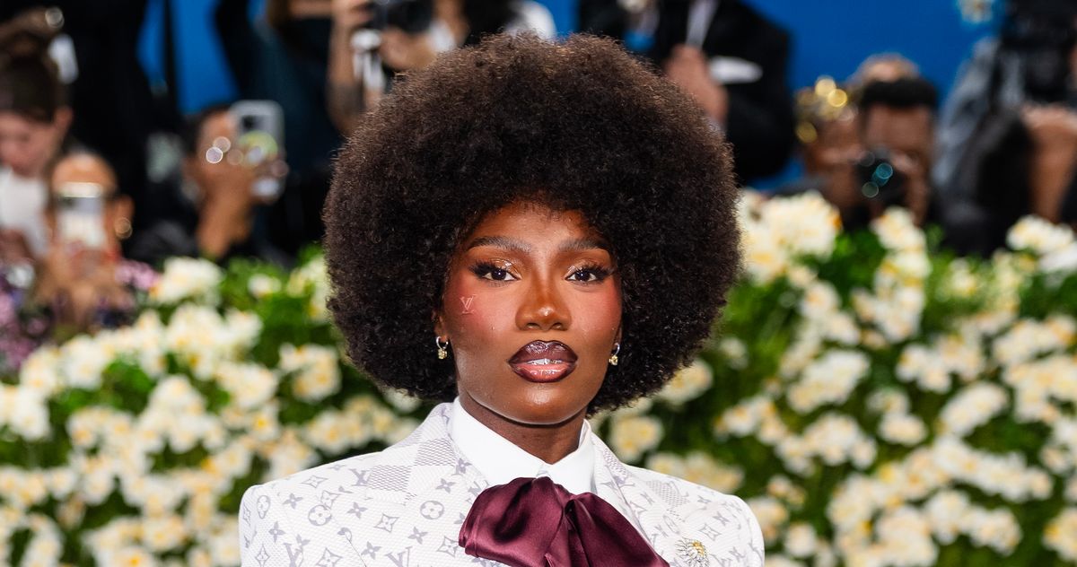 Doightii and Team Respond to Met Gala Umbrella Controversy – ryan