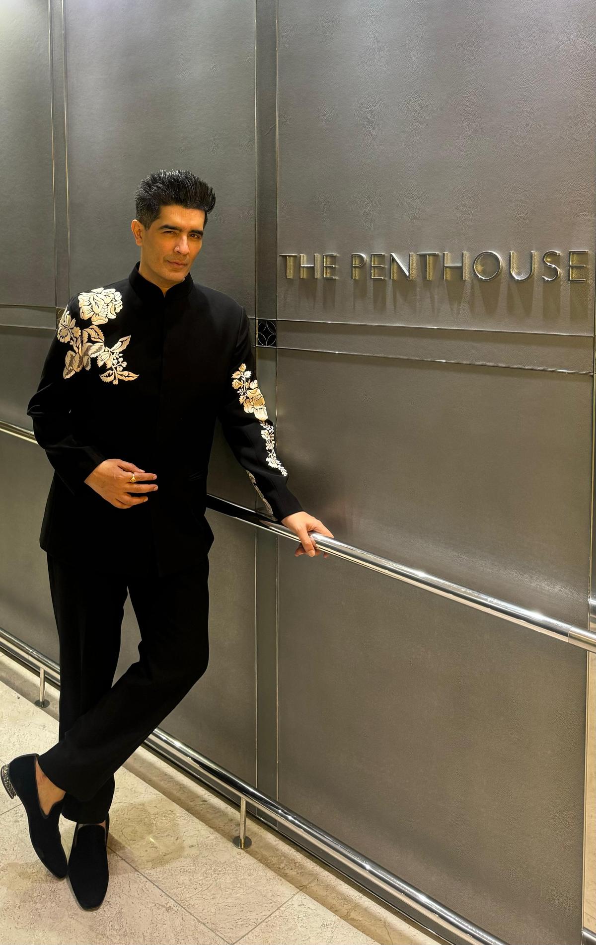 India’s 9 most famous fashion designer