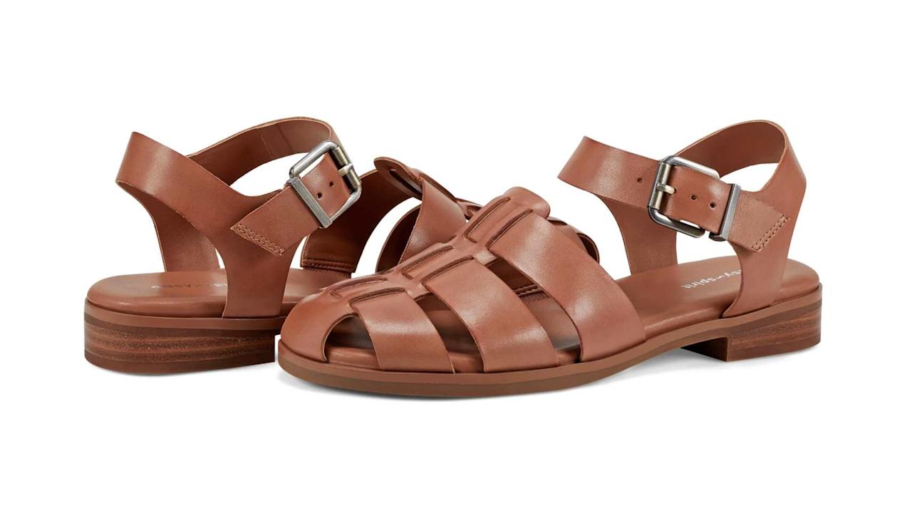 I walked 50,000 Pain-free steps in these ‘it’ sandals-They’re 40% off for Memorial Day – ryan