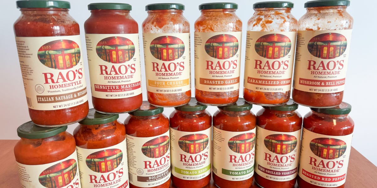 review:-i-tried-14-flags-of-rao’s-tomato-sauce,-ranked-worst-to-finest