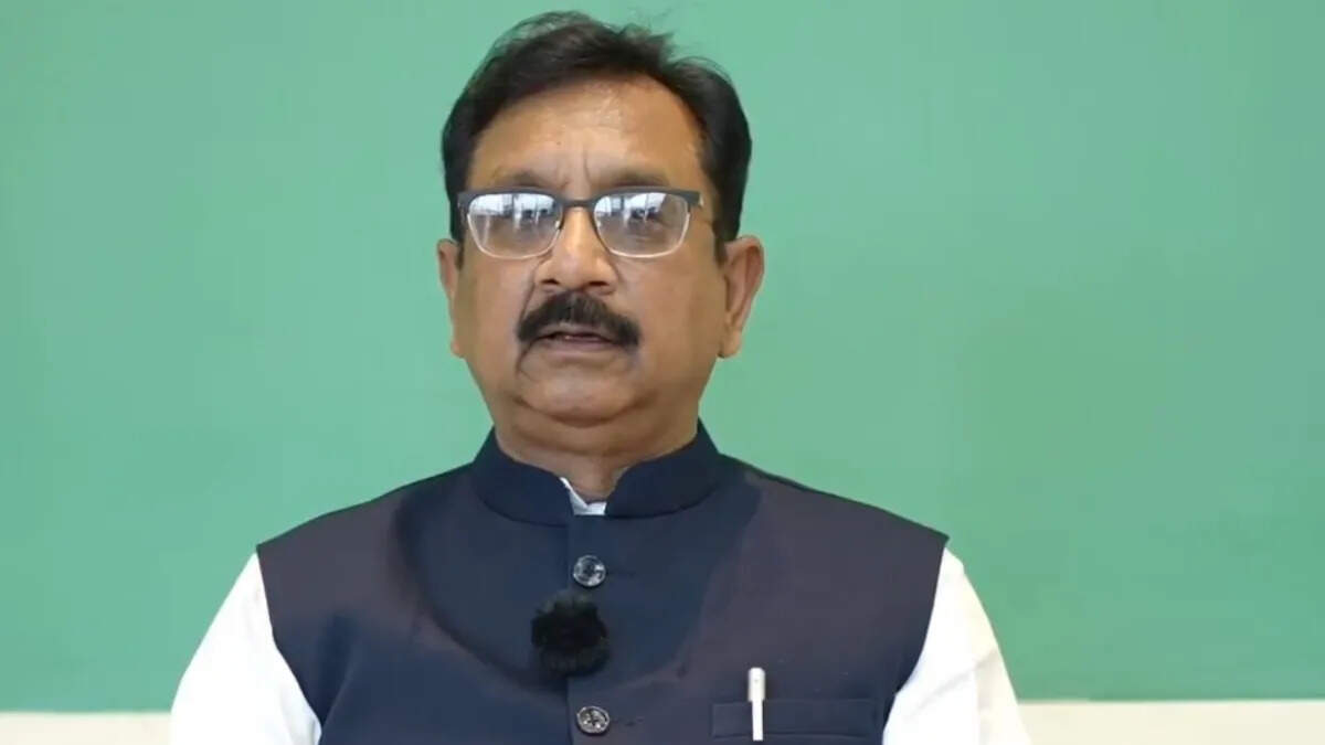 Missing MP Minister Vijay Shah apologized for the third time for comments on Colonel Sophia after Fir was registered