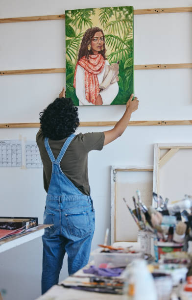 Why art is needed in home decorating