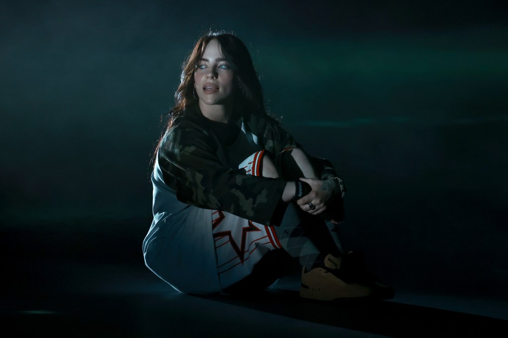 billie-eilish-leads-american-tune-awards-2025