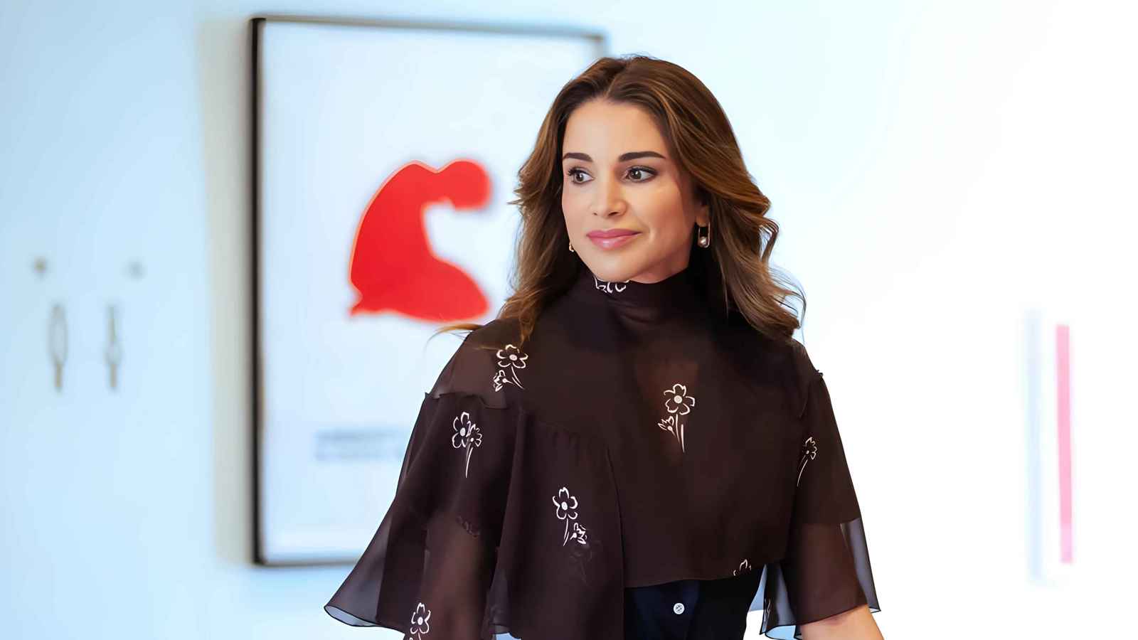 صورة-جديدة-للأميرة-سلمى-والأمير-هاشم.-والملكة-رانيا-تعلّق