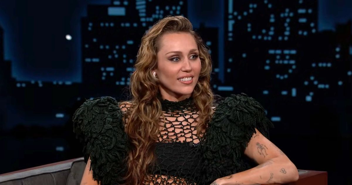 miley-cyrus-calls-hannah-montana-a-breeze-queen-on-kimmel
