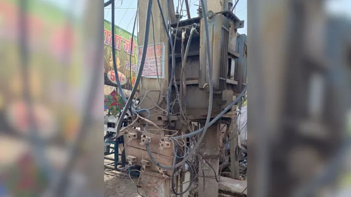 Electricity failure in many areas, including Titu and 22 Fort Colony in Faridabad, increased problems of ordinary people – Faridabad News Power Crisis Grips City due to overloaded transformers
