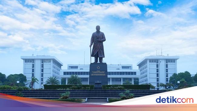 Complete list of 117 TNI Pati Dilotation: DanpaspamPres to the Director General of the Ministry of Defense