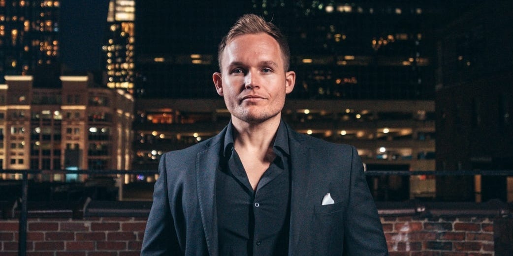 ceo-of-activewear-industry-on-working-with-surprise,-navigating-tariffs