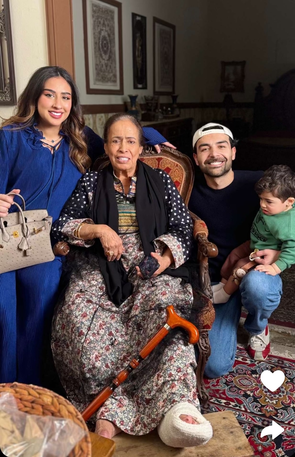 إصابة مستمرة منذ 6 أشهر! #حياة_الفهد تقلق الجمهور بجلوسها على كرسي متحرك