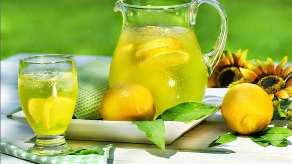 مخاطر-شرب-عصير-الليمون-على-الريق