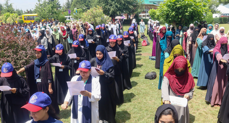Thousands of students across the country involved in ‘Youth Power, India Ki Shakti’ program, swore to unite to the country