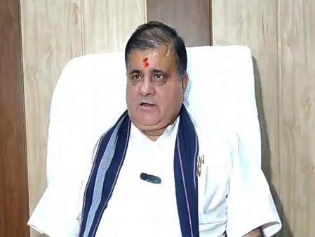 Trivendra Singh Rawat must explain his position on the statement about Pakistan: Mahendra Bhatt